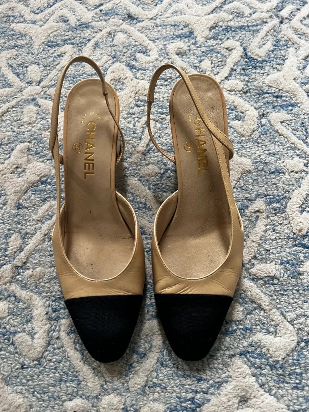 CHANEL Goatskin Grosgrain Cap Toe CC Slingback Pumps 39 Beige Black